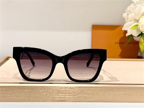 LV sunglass-628